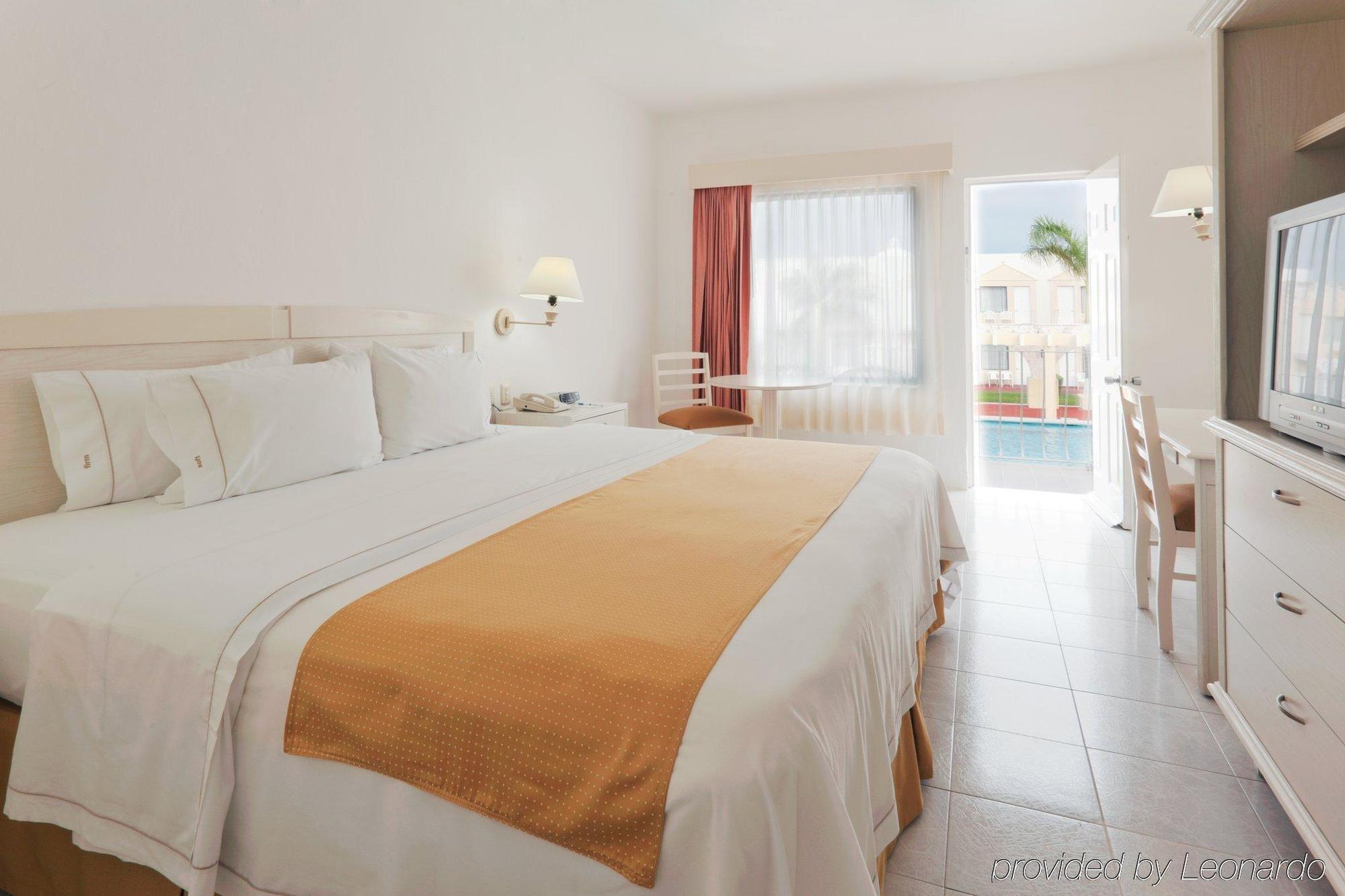 Holiday Inn Express Cancún Habitación foto